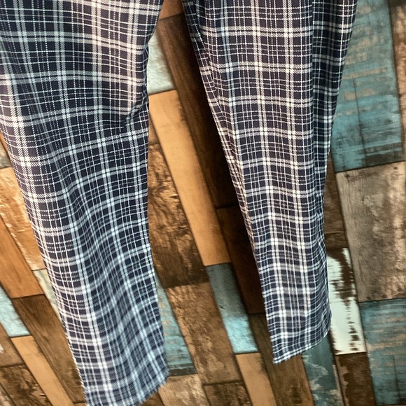 Seven7 pull on Pinterest stretchy plaid pants - Picture 13 of 16